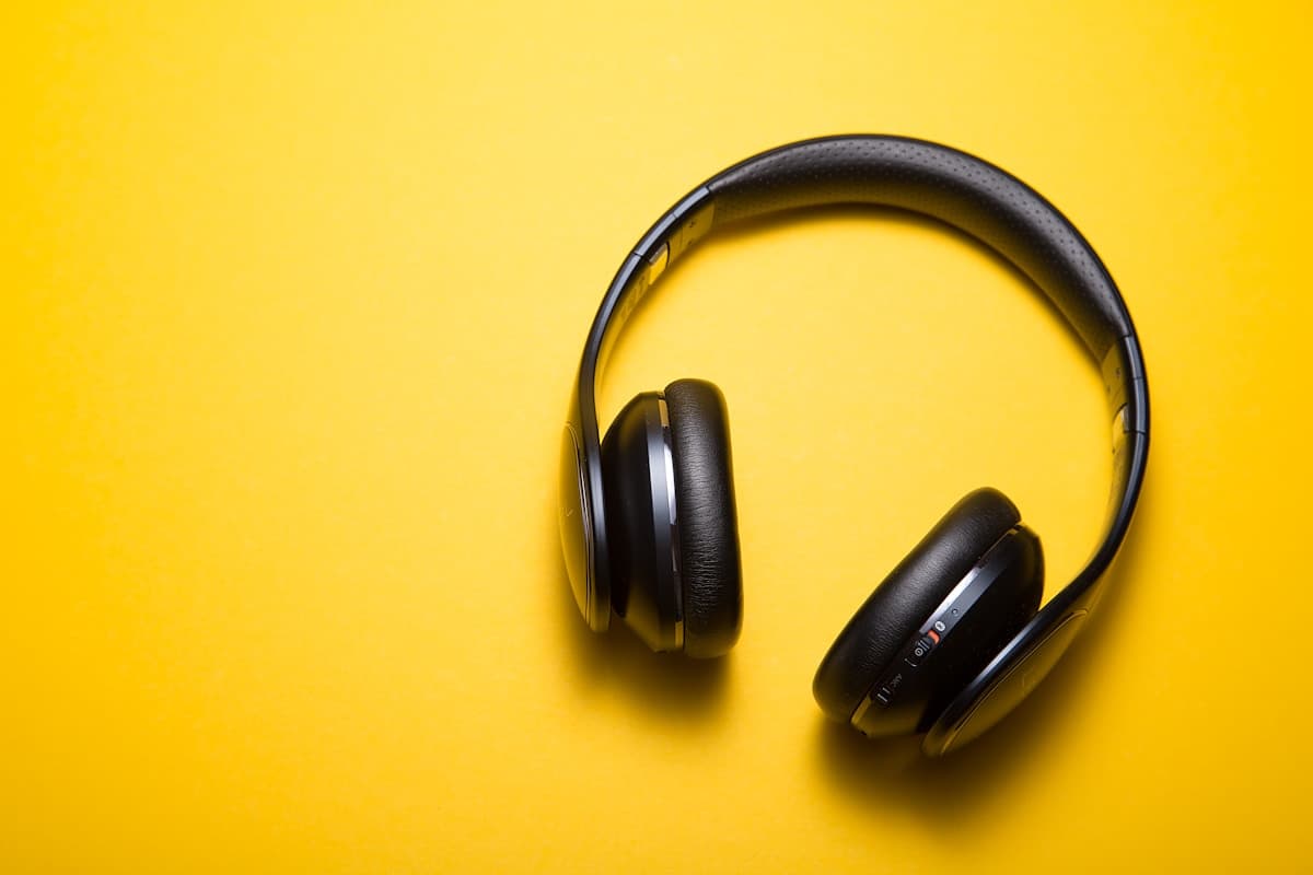 Watch2Gether vs ListenWithMe: Which Synchronized Listening App Is Right for You?
